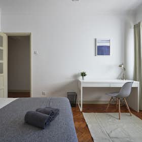 Private room for rent for €700 per month in Lisbon, Rua Pedro Nunes