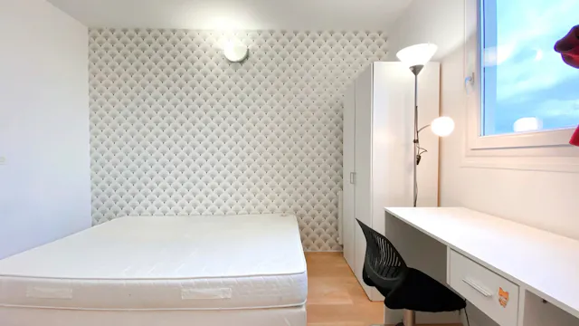 Private room in Rue Charpy, Créteil (1318218) room image 2