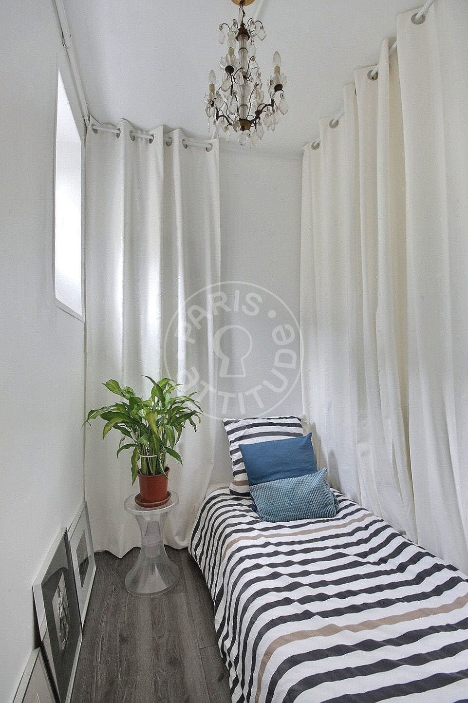 Apartment Paris, 18m² — photo 31