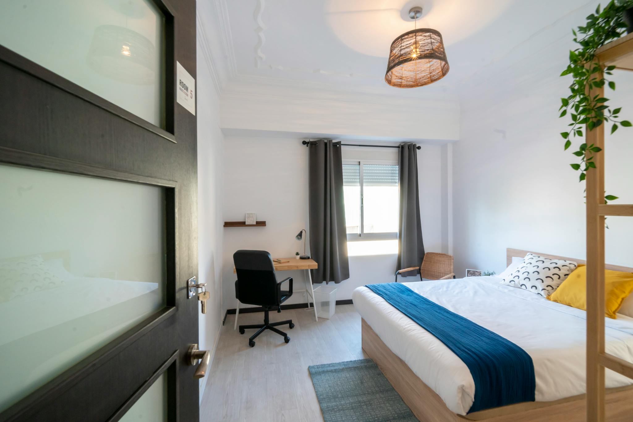 Calle Doctor Juan José Dominé, Valencia preview