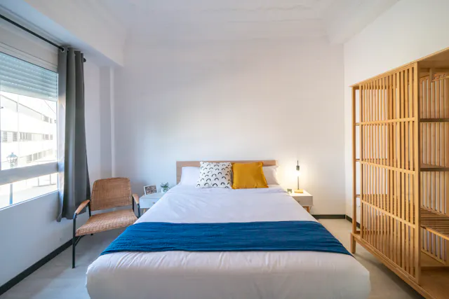 Private room in Calle Doctor Juan José Dominé, Valencia (1319175) room image 2