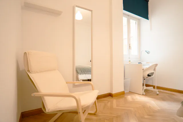 Private room in Calle de Joaquín María López, Madrid (1319196) room image 2