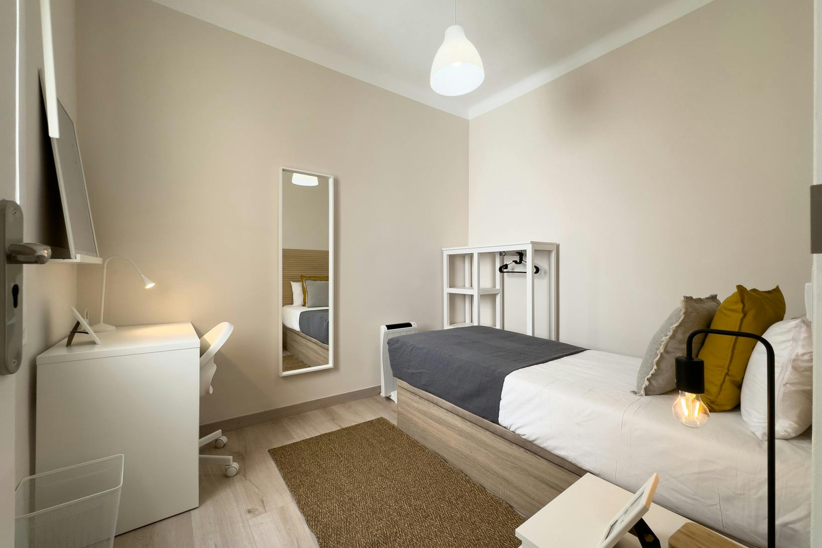 Carrer de Verdi, Barcelona preview