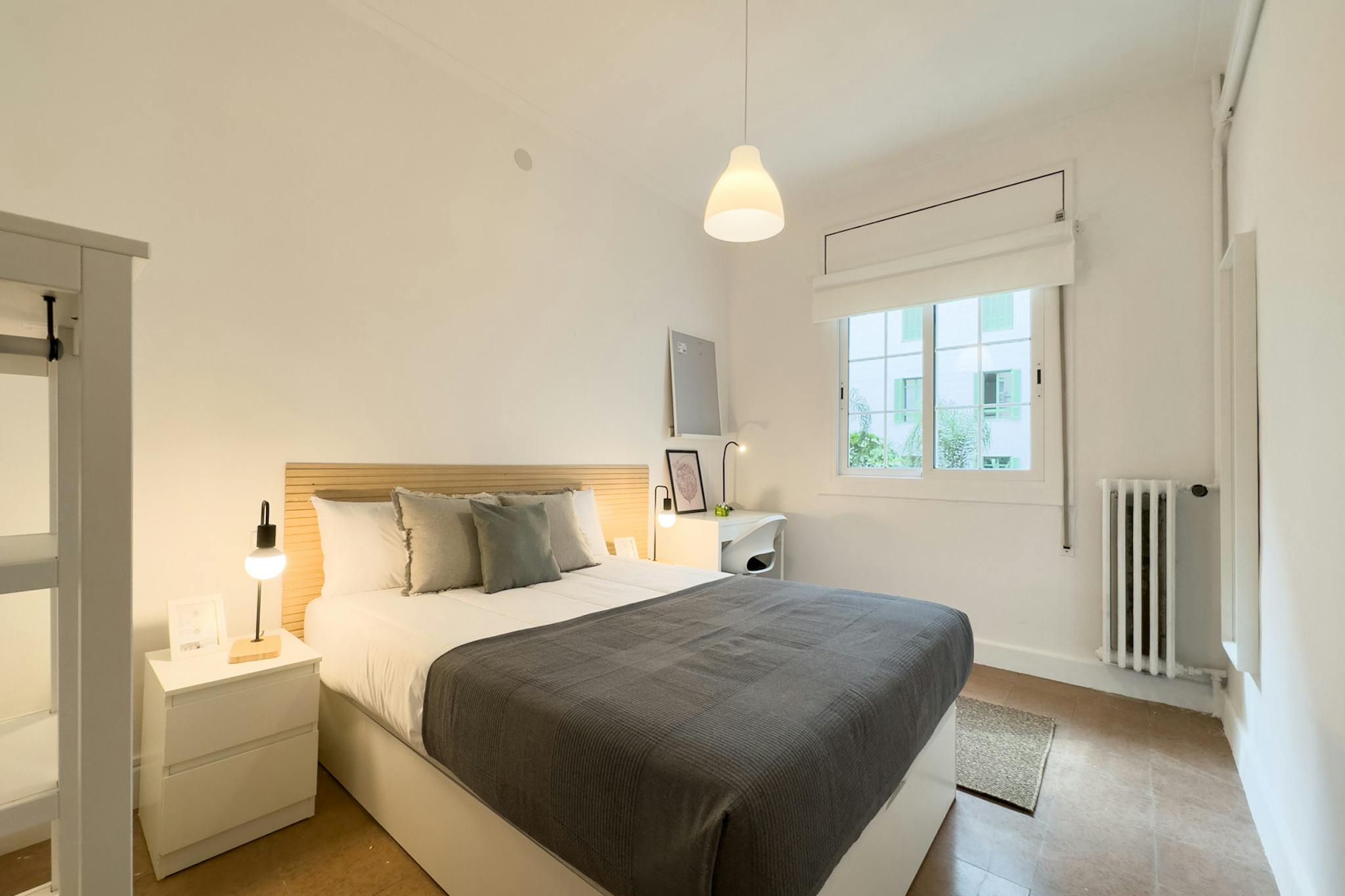 Carrer de Descartes, Barcelona preview