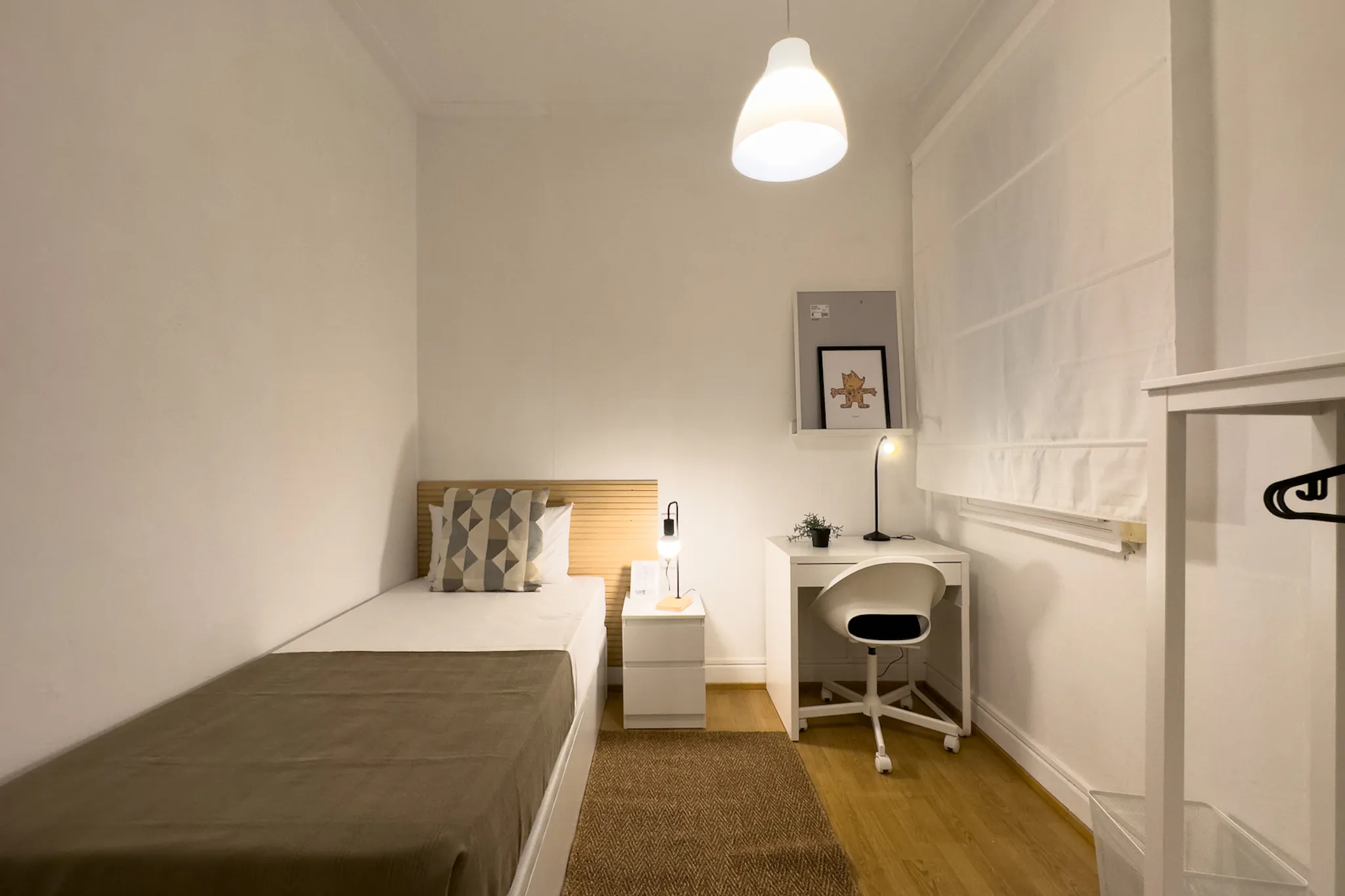 Carrer de Descartes, Barcelona preview