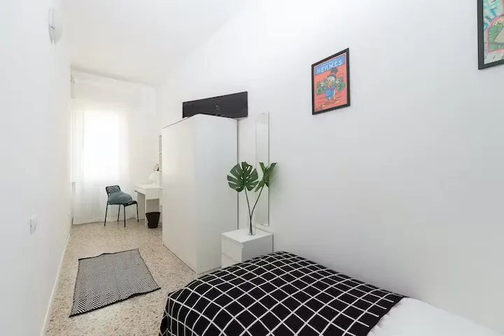 Private room in Corso d'Augusto, Rimini 1