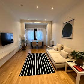 Apartment for rent for €2,000 per month in Madrid, Calle de Jaime El Conquistador