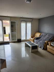 Habitación privada en alquiler por 600 € al mes en Sarcelles, Avenue de la Division Leclerc