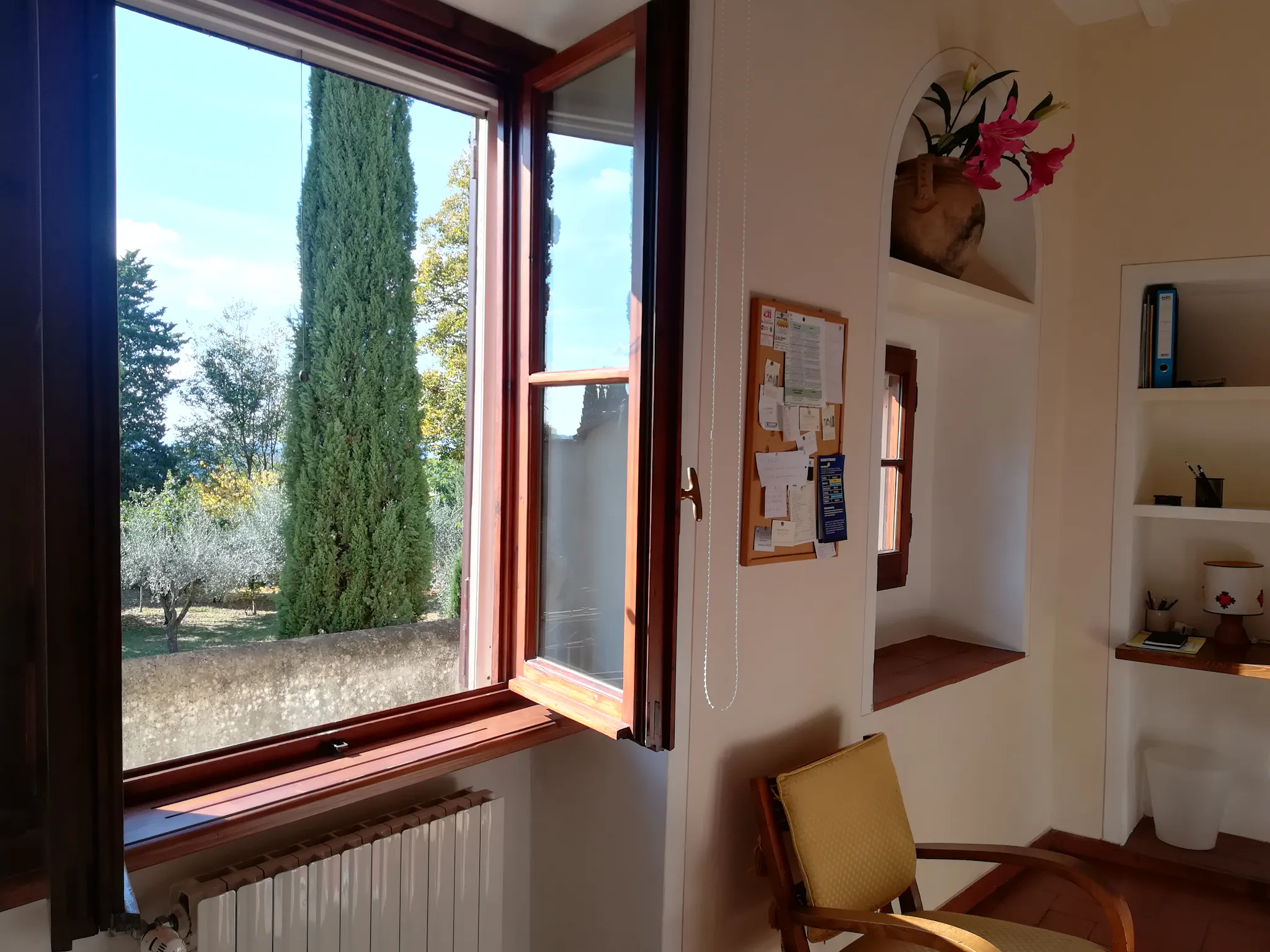 2-Bedroom Apartment in Via del Pian dei Giullari, Florence (1320186) ROOM 2