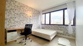 Private room for rent for €595 per month in Créteil, Allée Marcel Pagnol