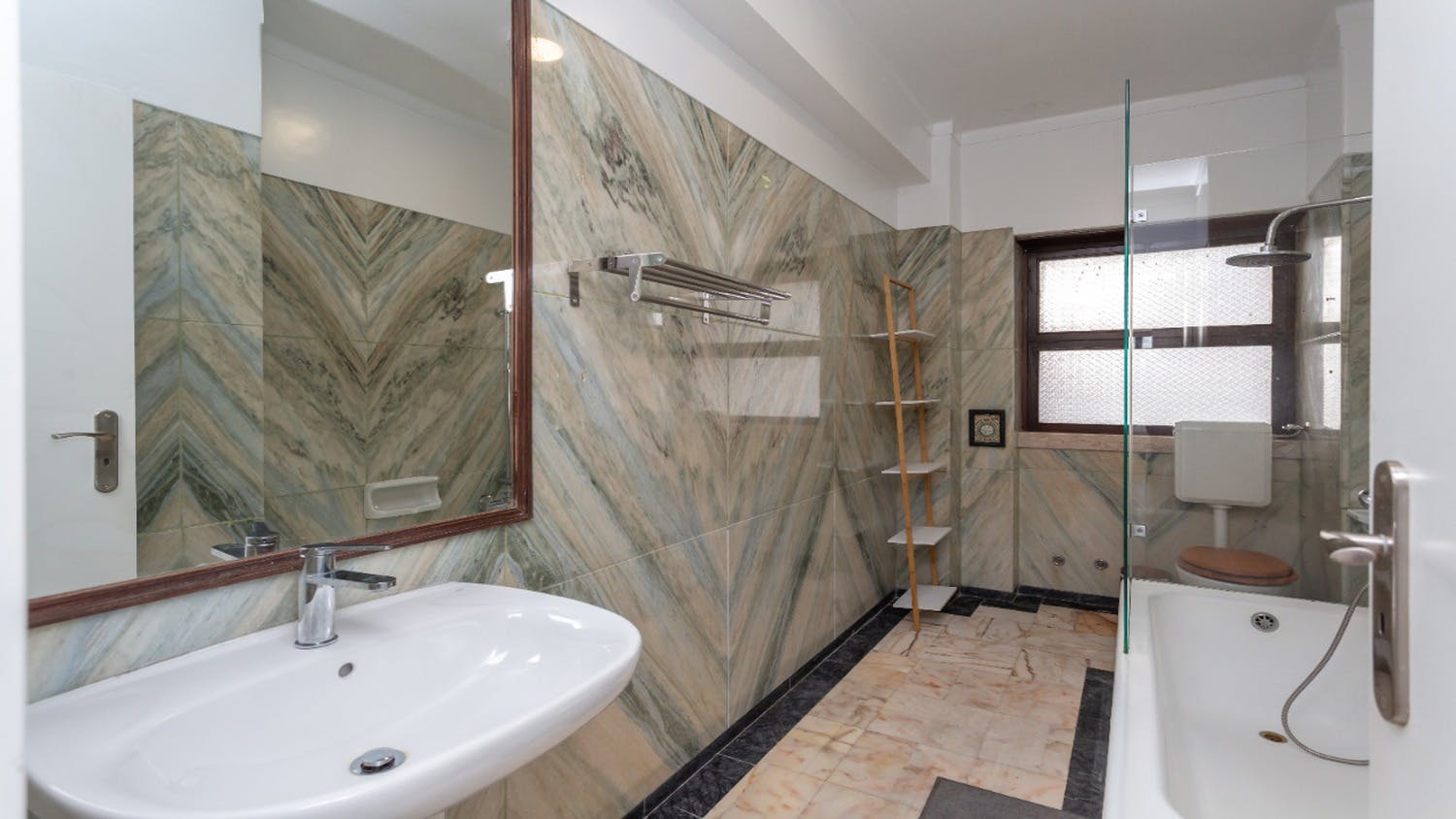 Apartment Lisbon, 280m² — photo 23