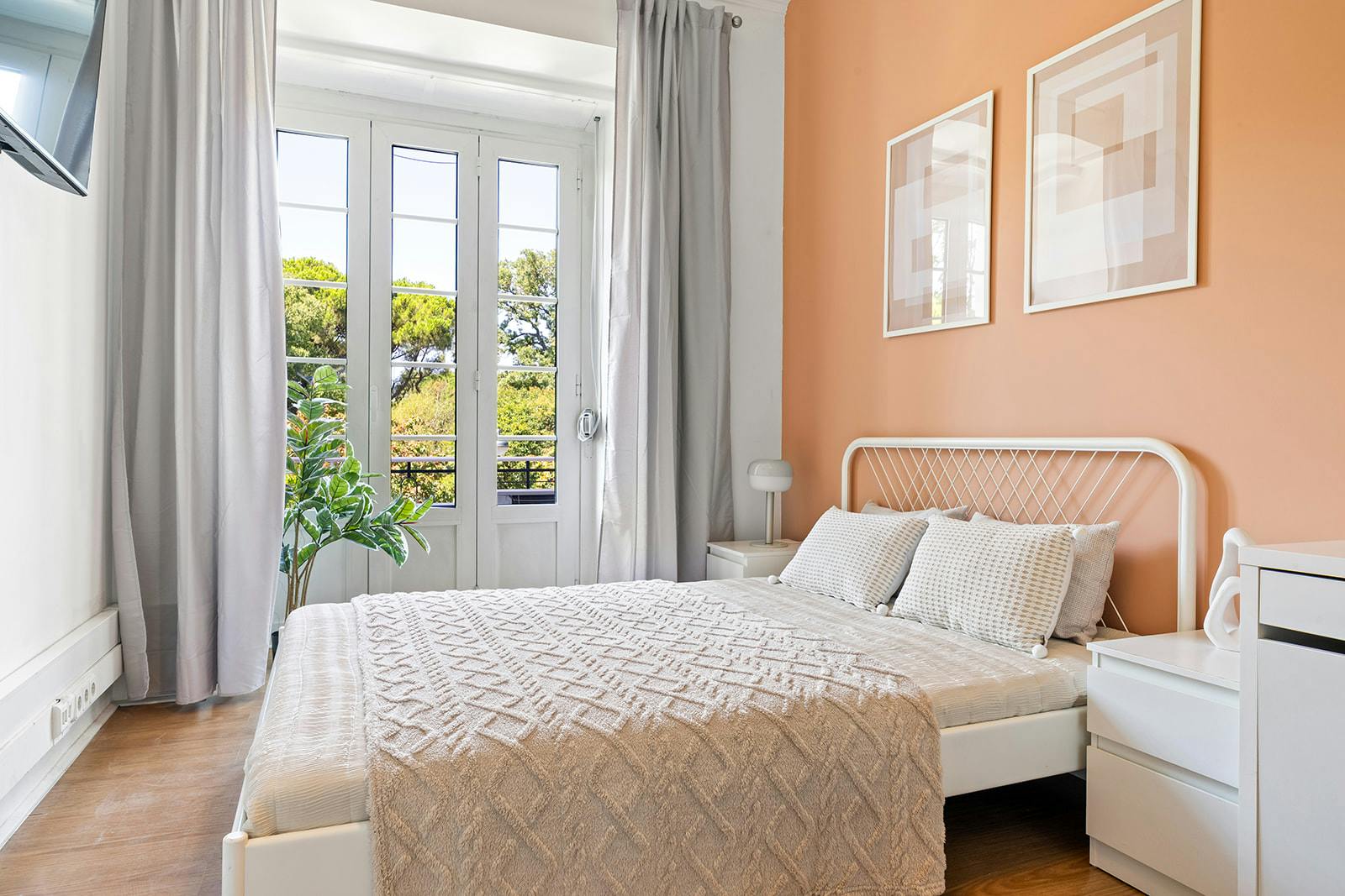 Avenida de Sidónio Pais, Lisbon preview