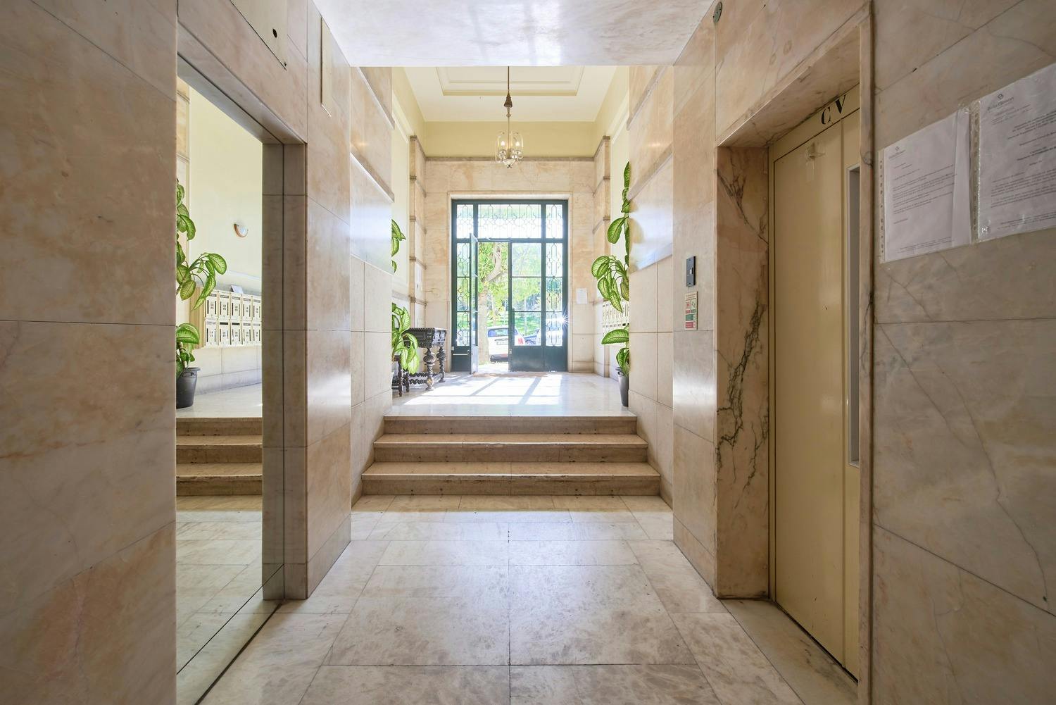 Apartment Lisbon, 260m² — photo 61