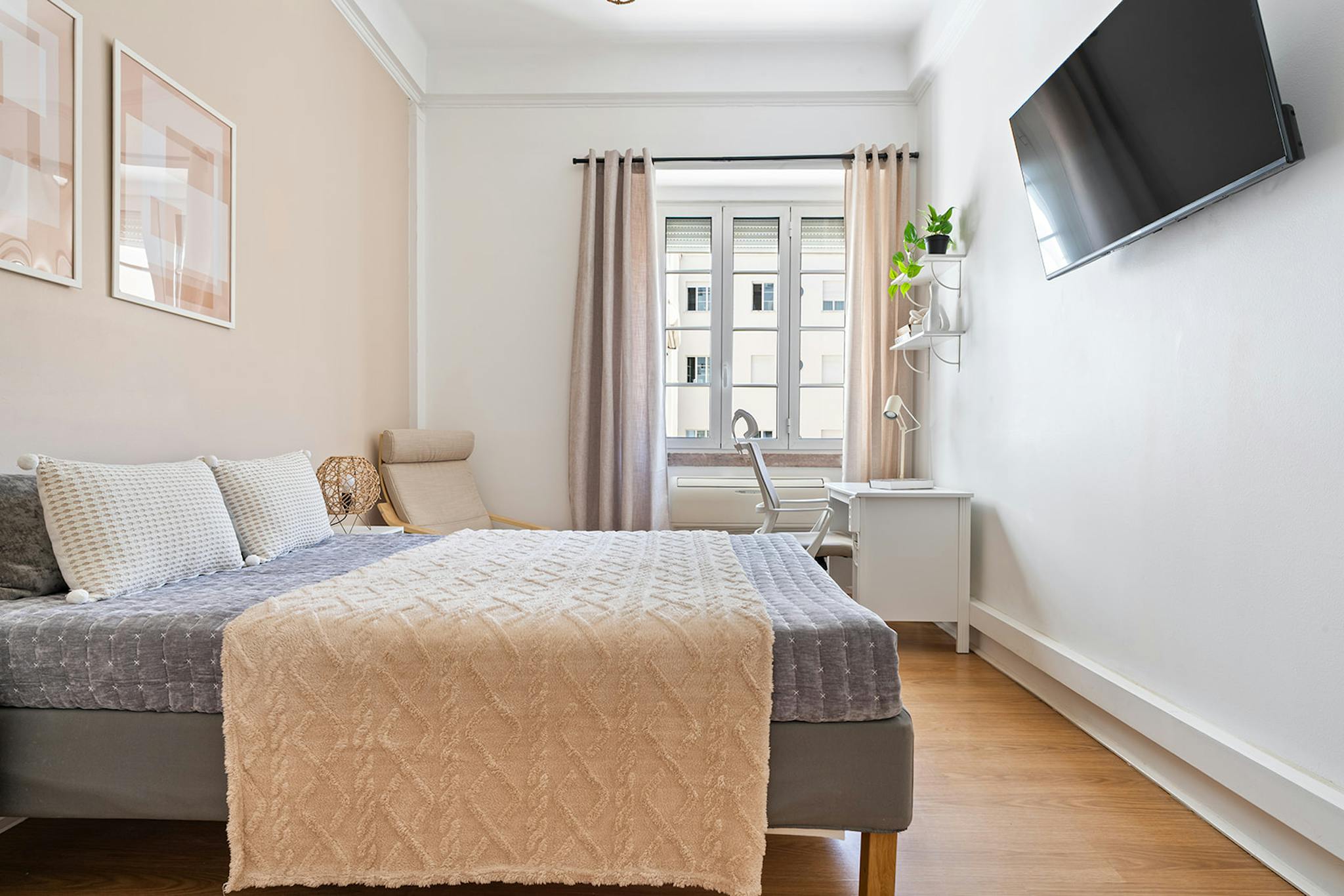 Avenida de Sidónio Pais, Lisbon preview