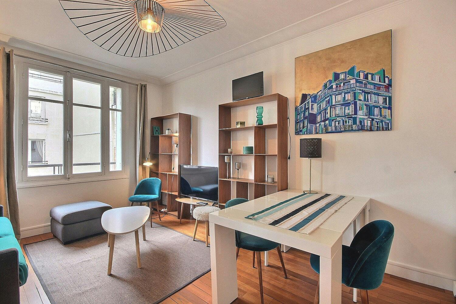 Rue Scheffer, Paris preview