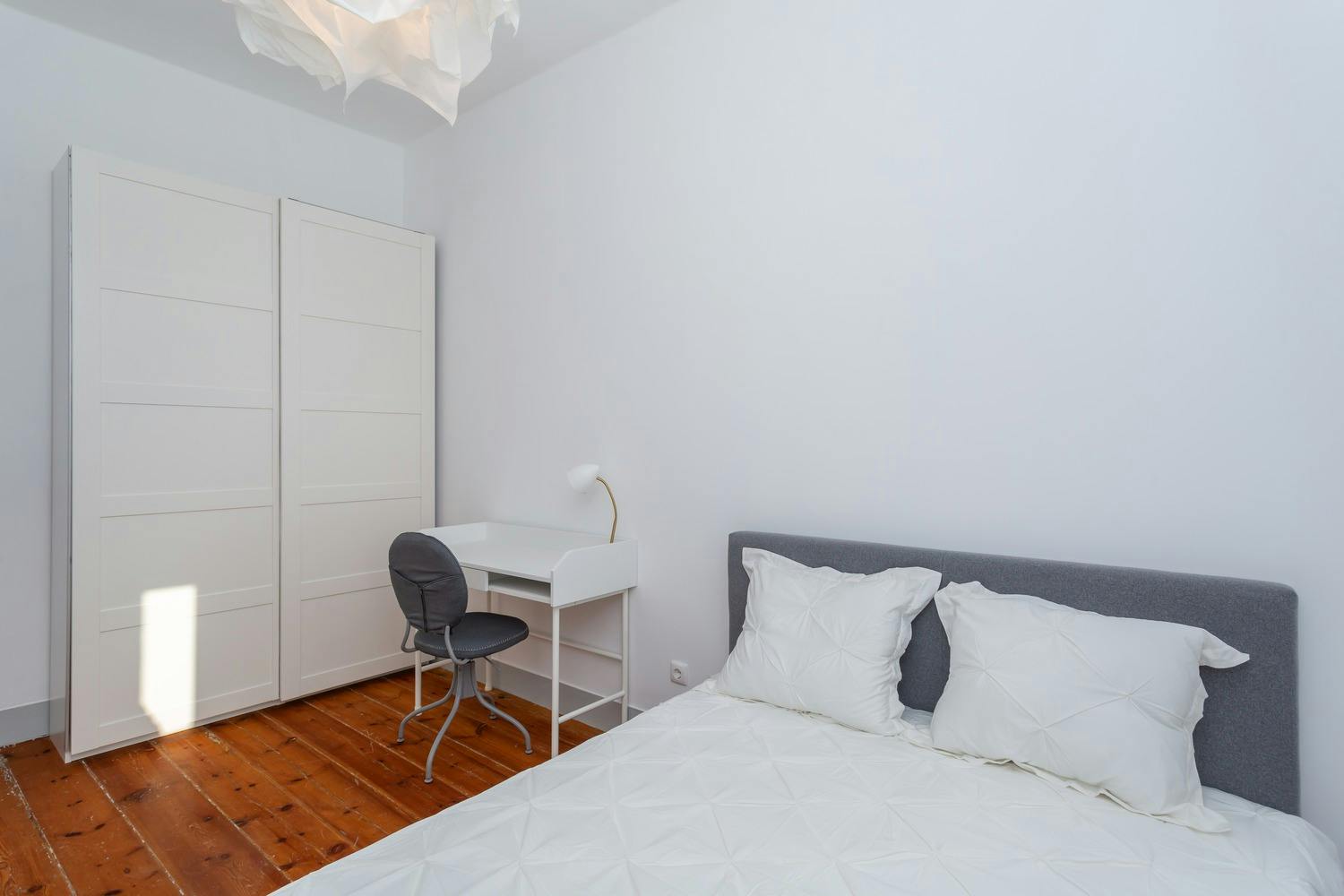 Rua do Carrião, Lisbon preview