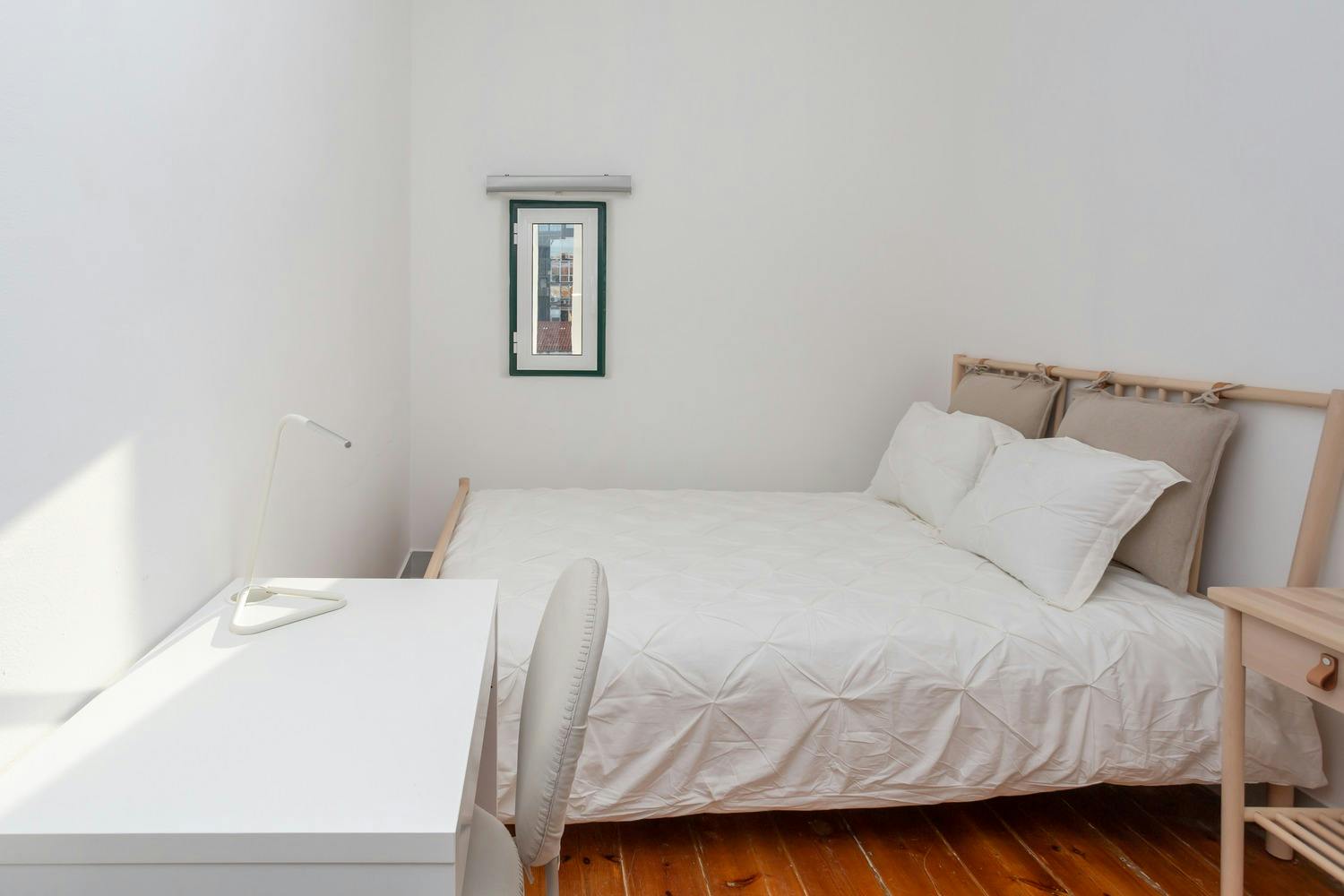 Rua do Carrião, Lisbon preview