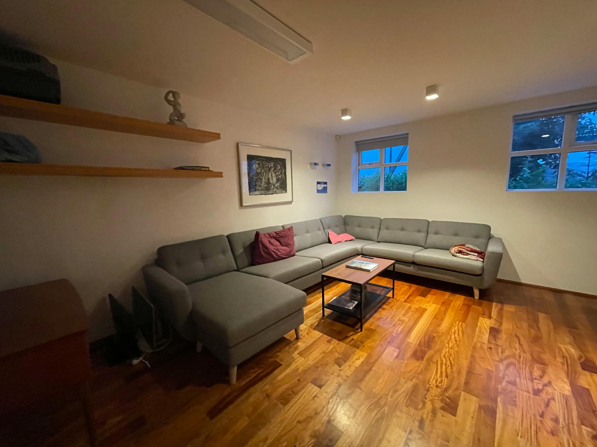 Starhagi, Reykjavík preview