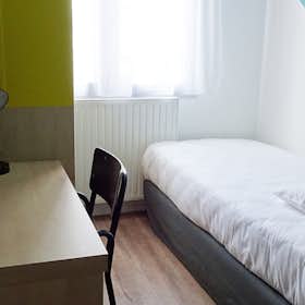 Private room for rent for €500 per month in Barcelona, Carrer de Muntaner