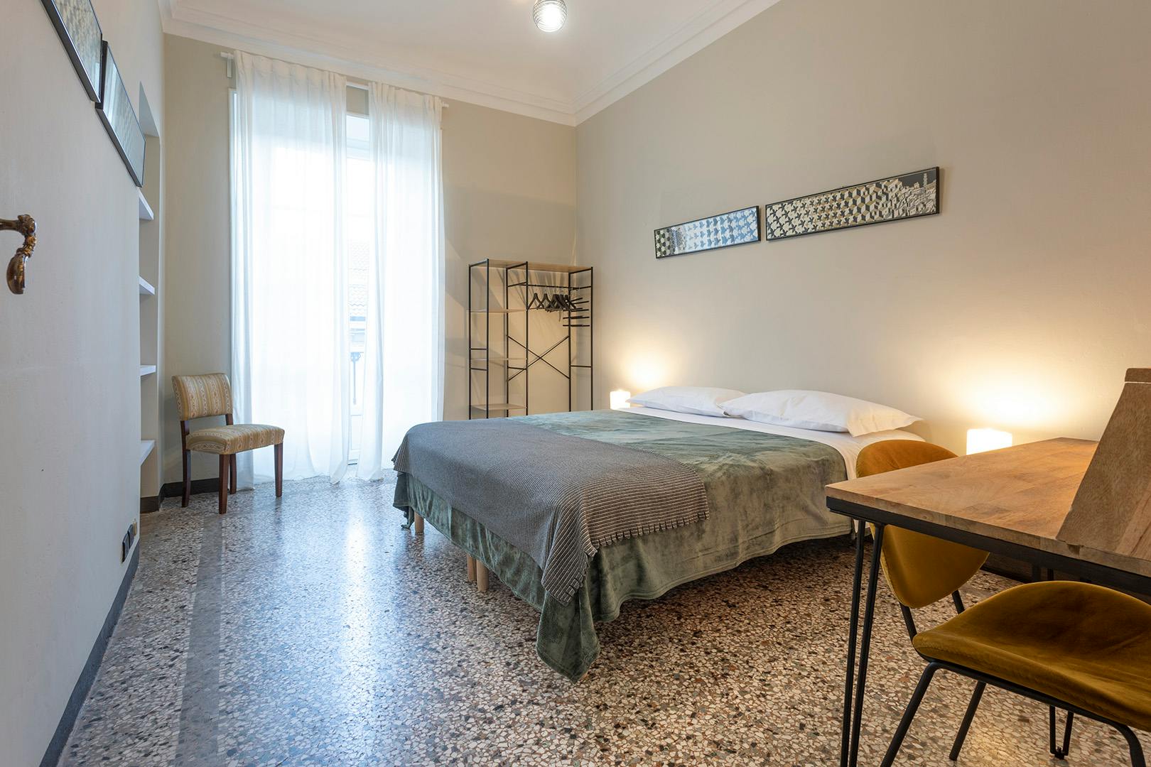 Via Vanchiglia, Turin preview