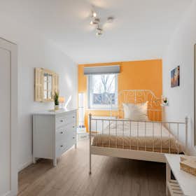 Apartamento for rent for € 1.350 per month in Leipzig, Oberläuterstraße