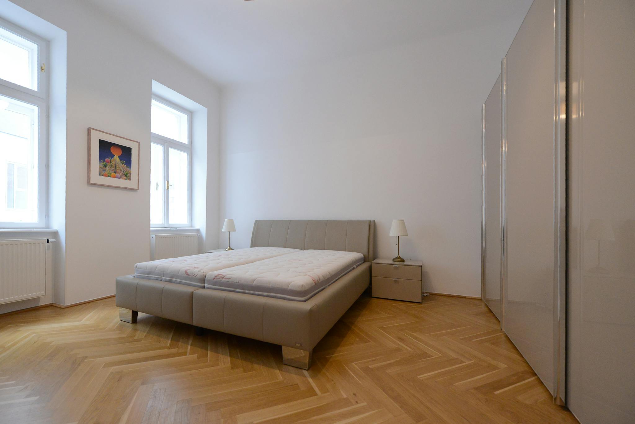 Hollgasse, Vienna preview