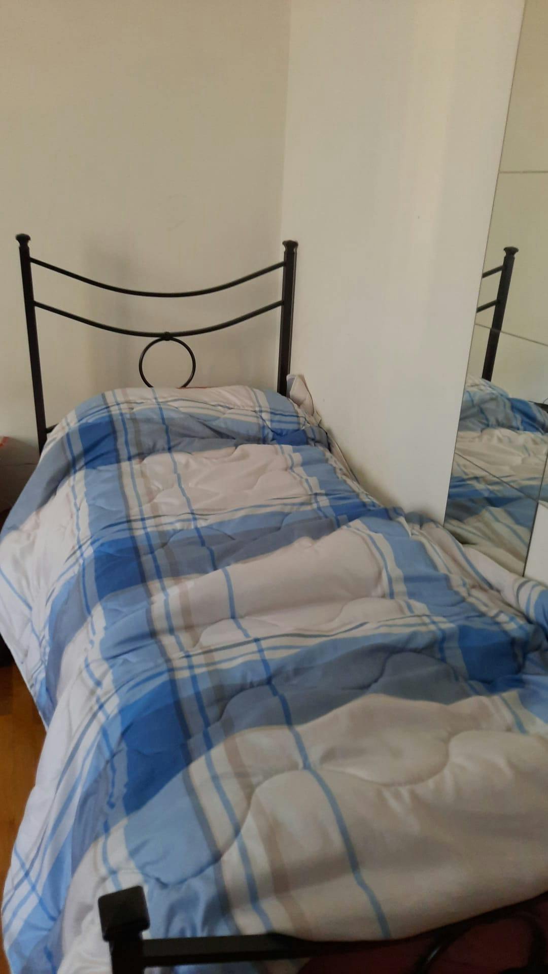 Appartement te huur voor € 700 per maand in Trento, Via Torre d'Augusto