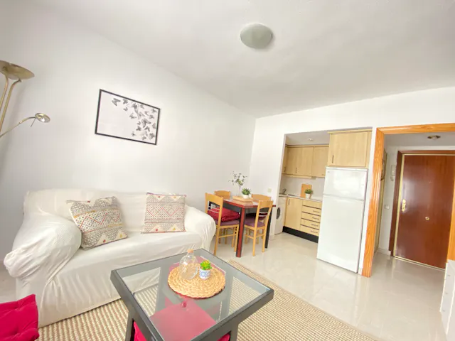 1-Bedroom Apartment in Calle de Nicaragua, Madrid (1326076) room image 1