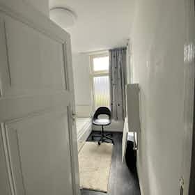 Private room for rent for €600 per month in Wormerveer, Goudastraat