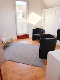 Appartement te huur voor € 1.500 per maand in Rotterdam, Zwart Janstraat