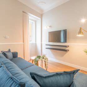 Apartment for rent for €2,100 per month in Lisbon, Rua das Trinas