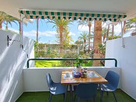 Lägenhet att hyra för 1 800 € i månaden i Las Palmas de Gran Canaria, Calle Albert Einstein