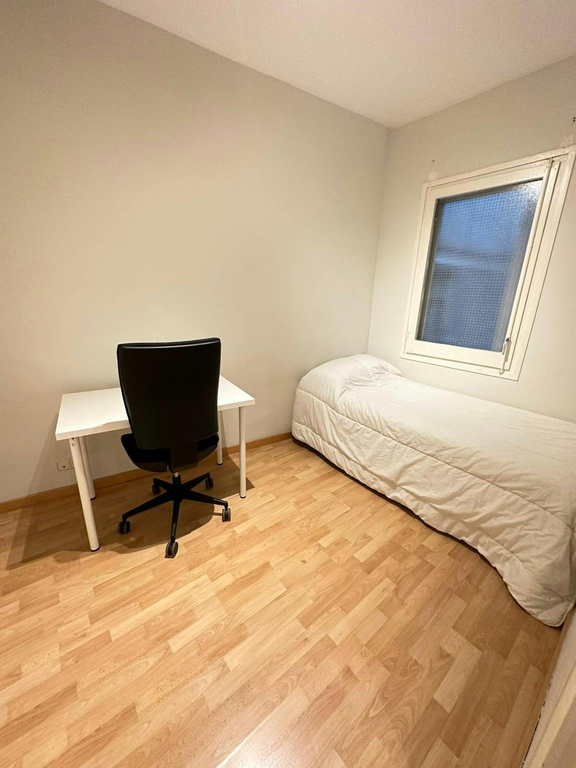 Carrer del Trinquet, Barcelona preview