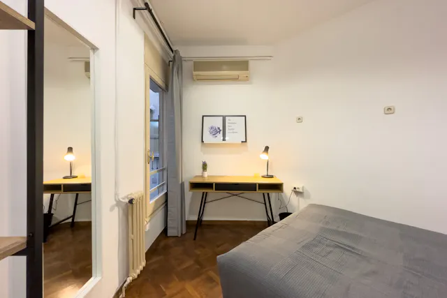 Private room in Carrer de Roger de Llúria, Barcelona (1331861) room image 2