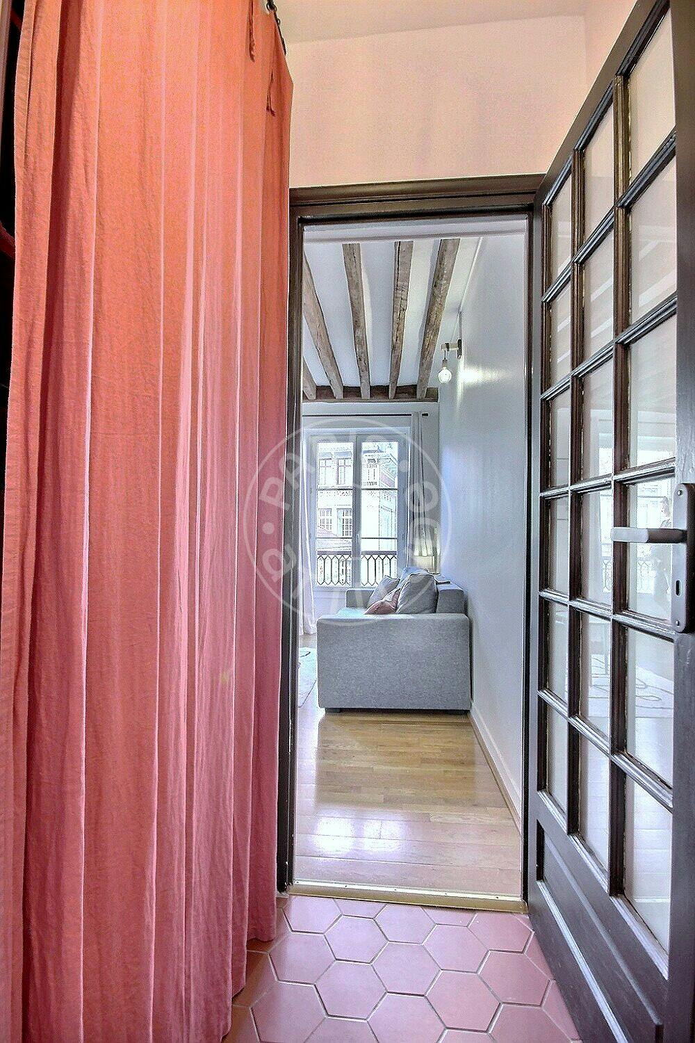 Apartment Paris — photo 13