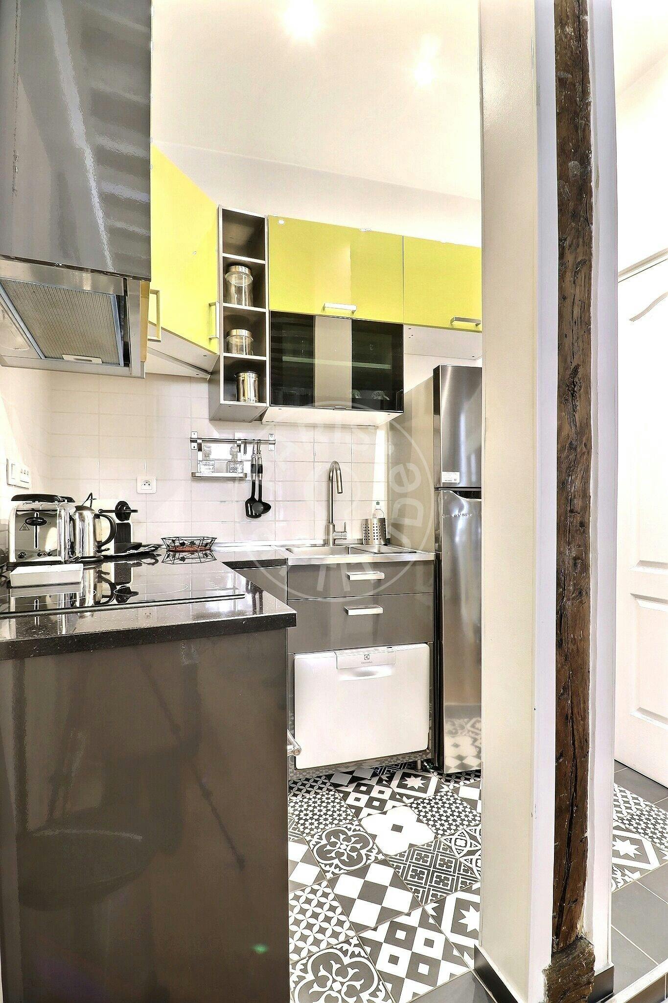 Apartment Paris — photo 17