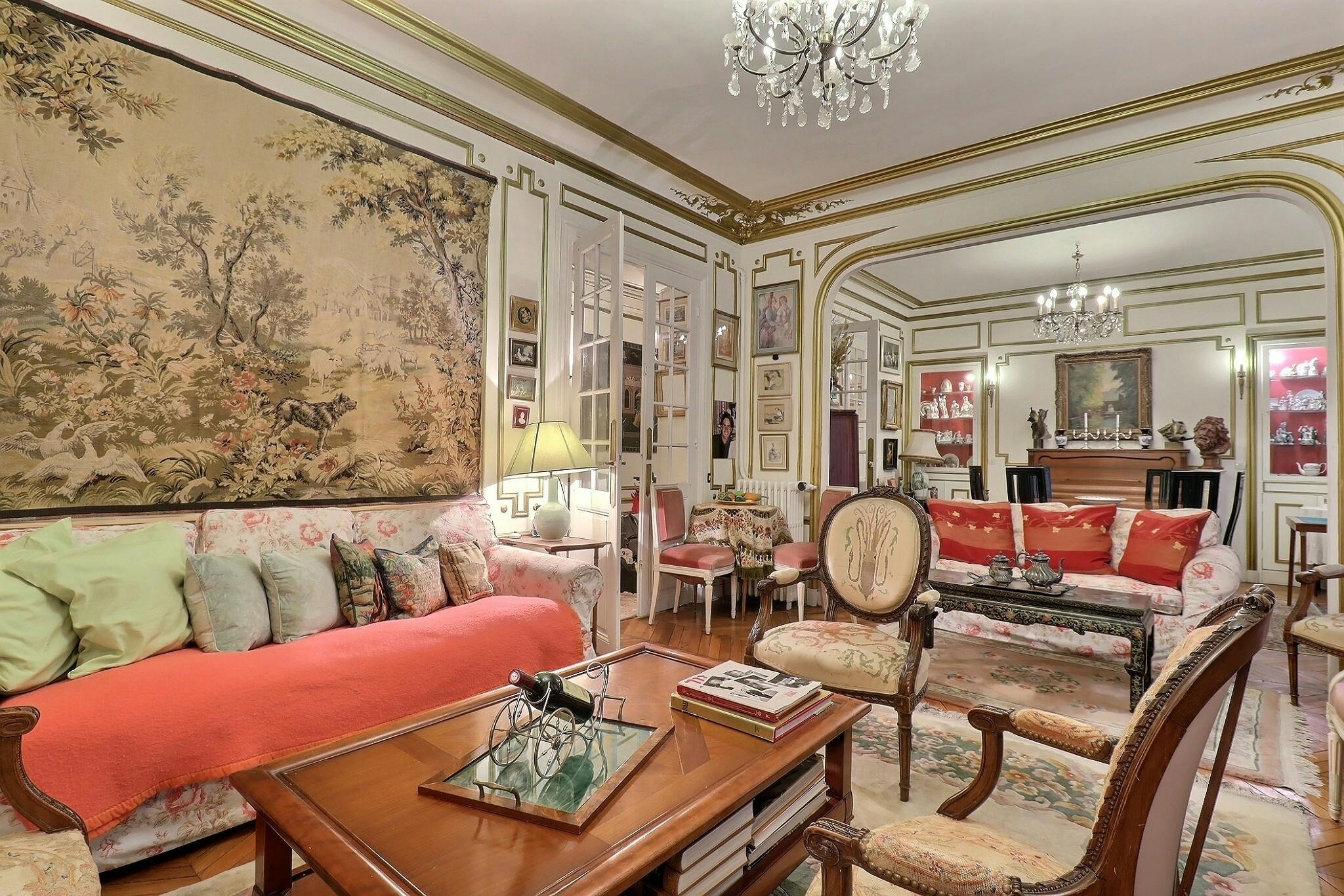 1-Bedroom Apartment in Rue du Rocher, Paris (1331992) ROOM 4