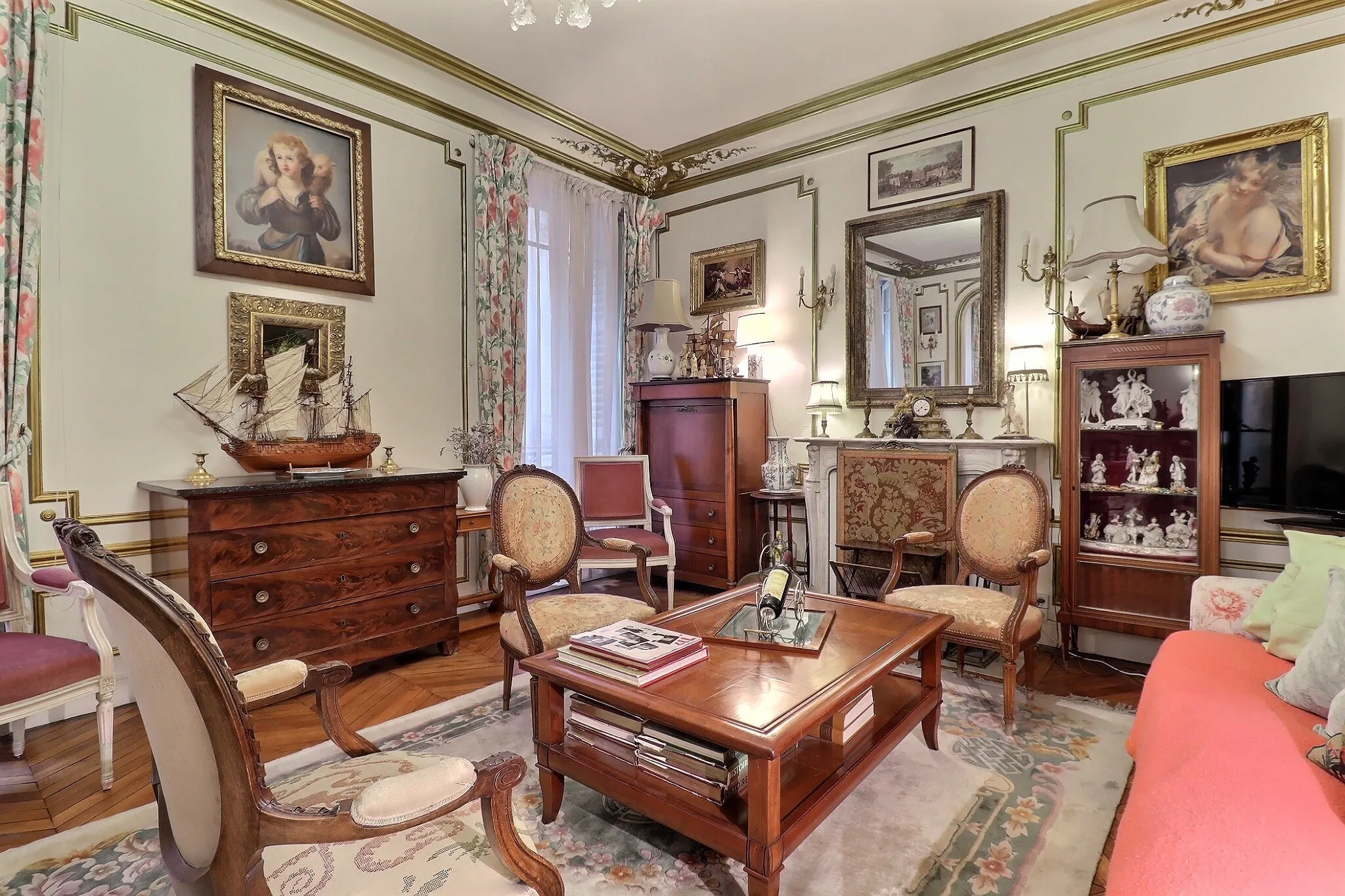 1-Bedroom Apartment in Rue du Rocher, Paris (1331992) ROOM 3
