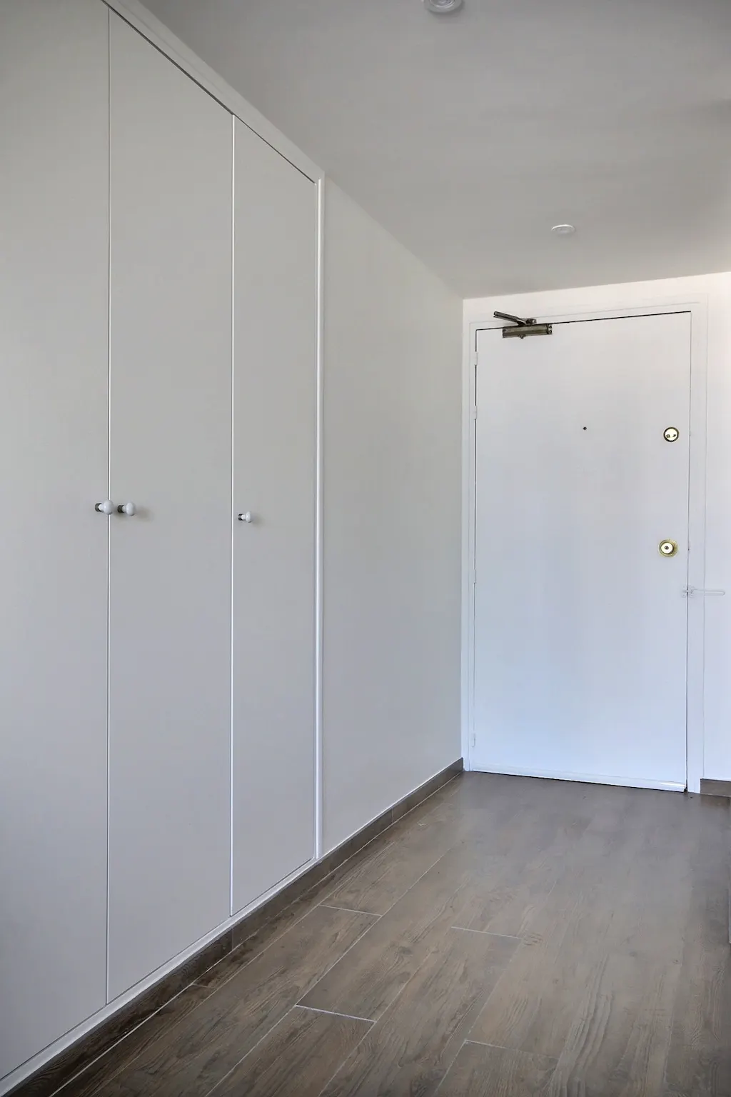 1-Bedroom Apartment in Rue Louis Pouey, Puteaux (1332000) ROOM 3