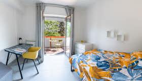 Privé kamer te huur voor € 690 per maand in Milan, Via Vittorio Emanuele Orlando