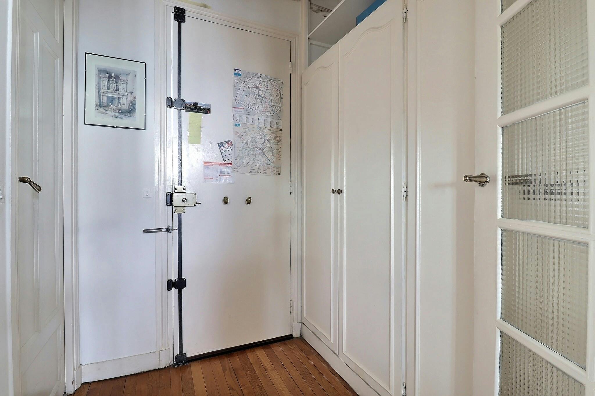 1-Bedroom Apartment in Rue Dancourt, Paris (1332305) ROOM 2