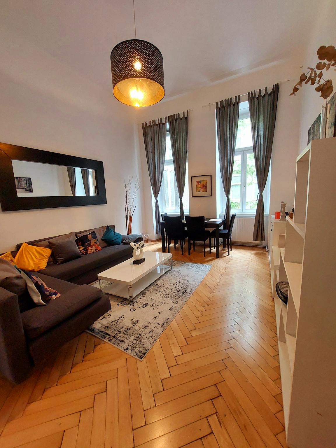 Rembrandtstraße, Vienna preview