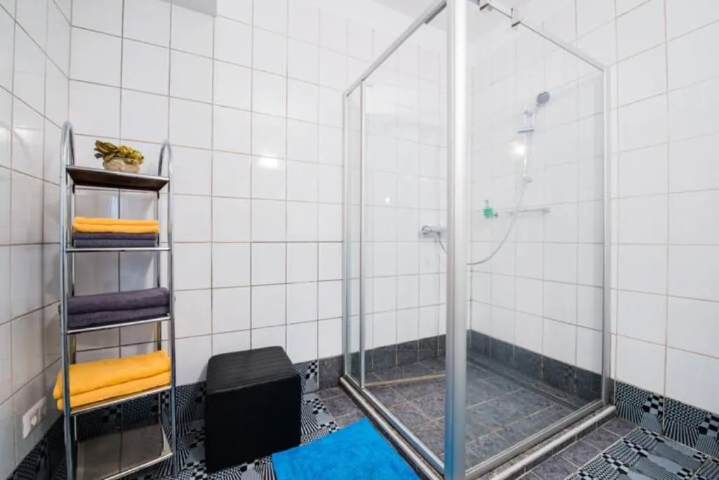 2-Bedroom Apartment in Radingerstraße, Vienna (1333095) ROOM