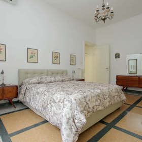Apartment for rent for €2,600 per month in Rome, Via Buccari