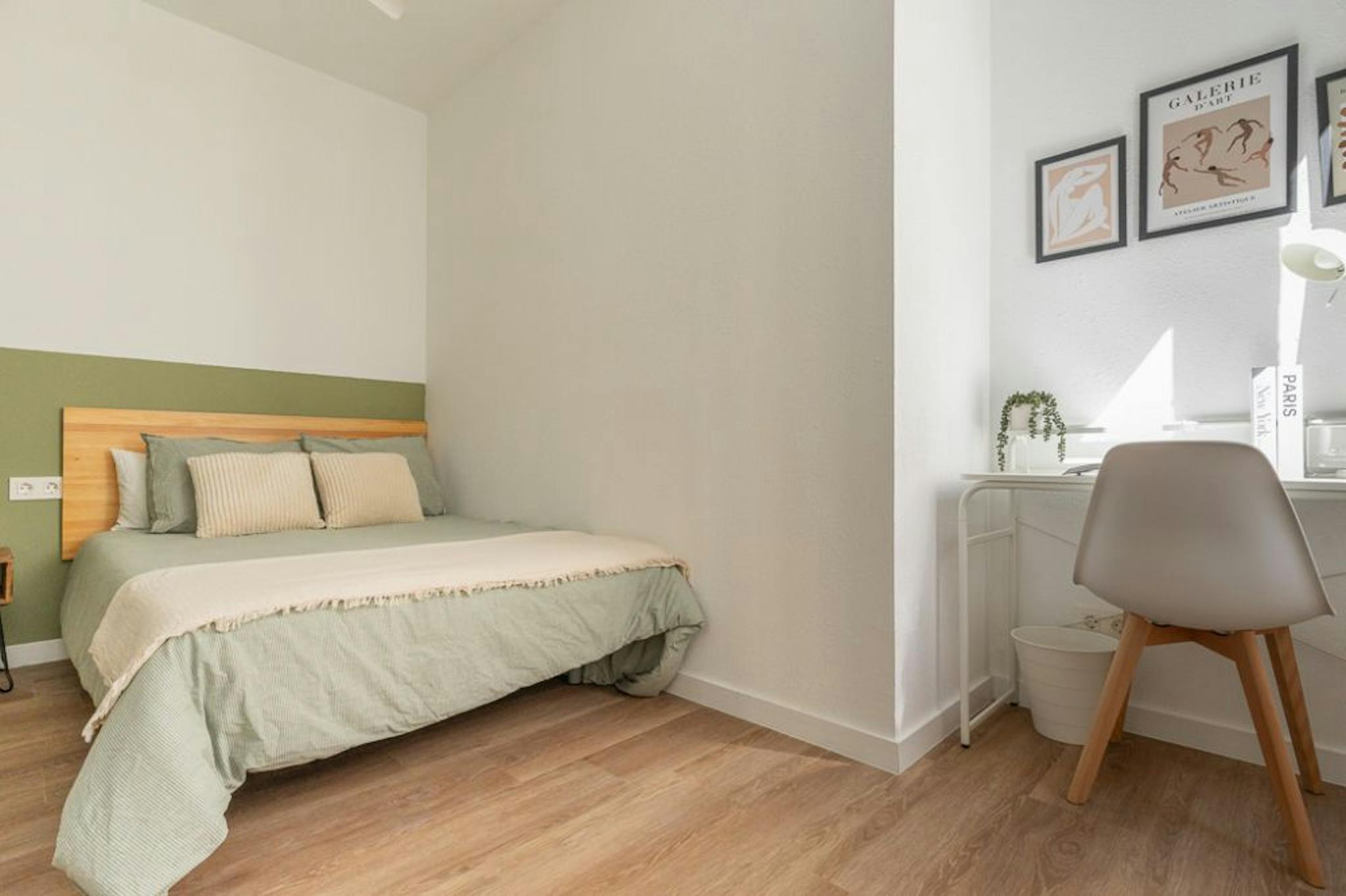 Calle de Preciados, Madrid preview