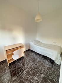 Приватна кімната за оренду для 280 EUR на місяць у Alicante, Carrer Sidi-Ifni