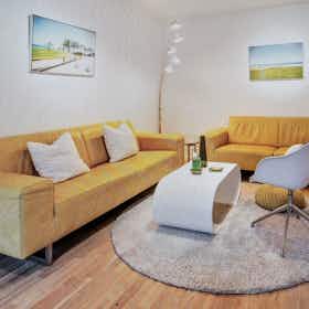 Wohnung zu mieten für 2.350 € pro Monat in Köln, Benfleetstraße