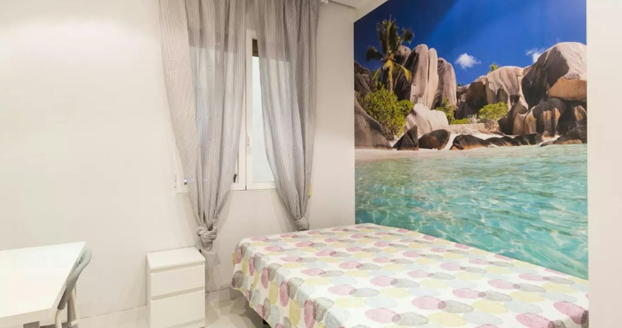 Calle de Santa Cruz de Marcenado, Madrid preview