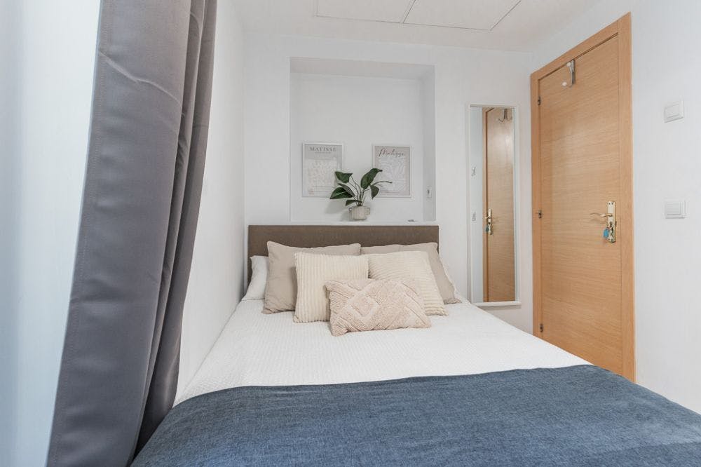 Plaza de Santa Cruz, Madrid Madrid