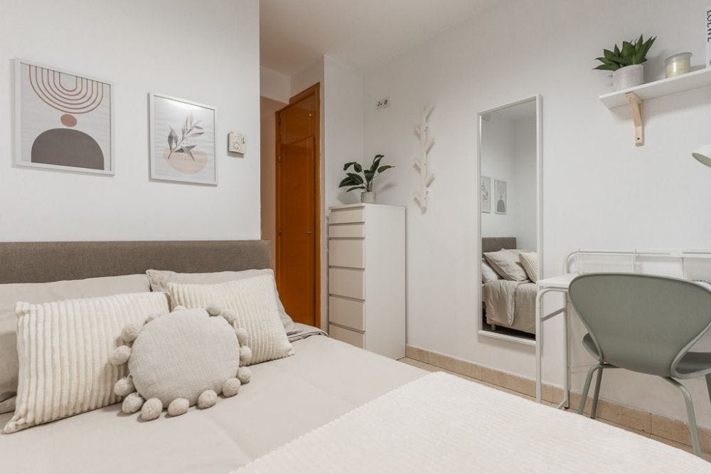 Plaza de Santa Cruz, Madrid Madrid